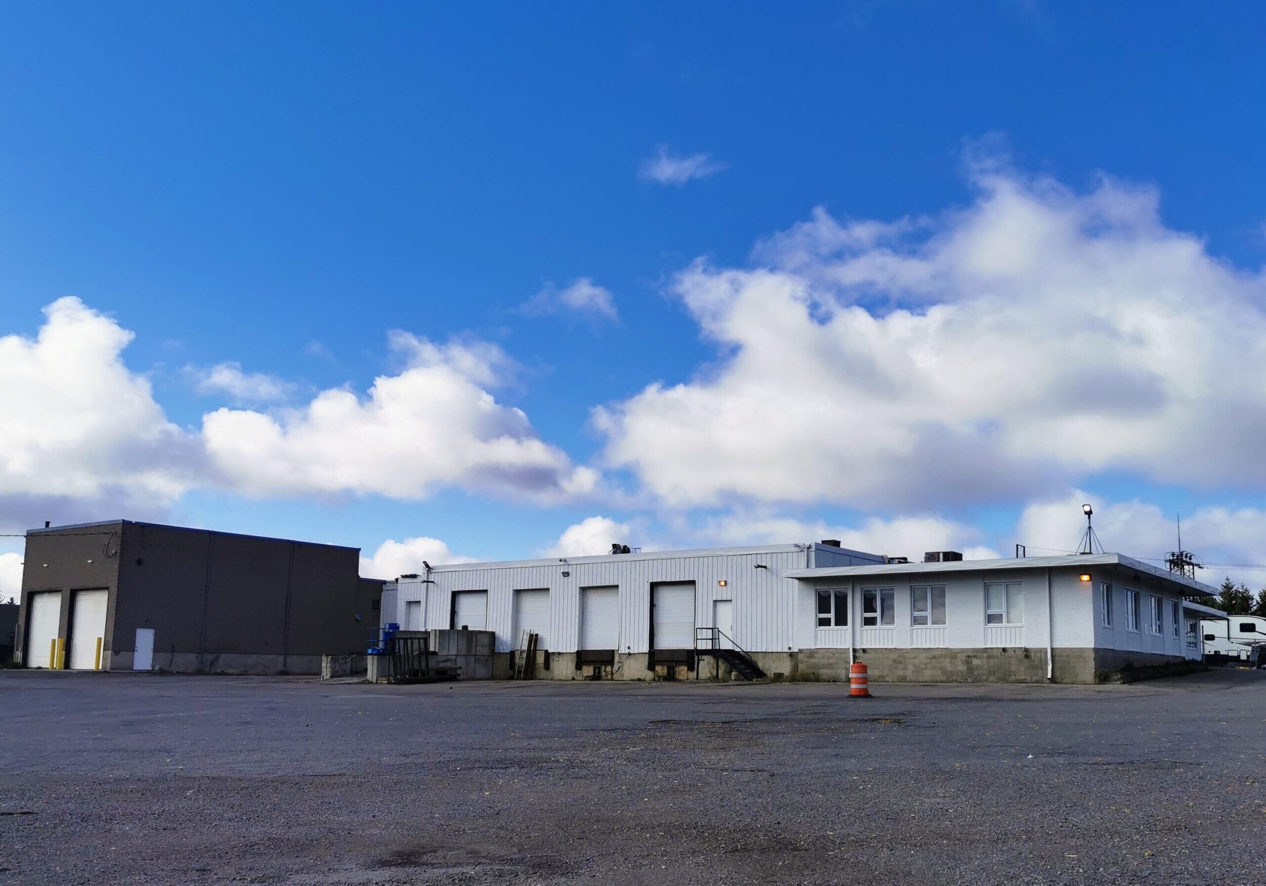 Price: $11.00/ sq ft net